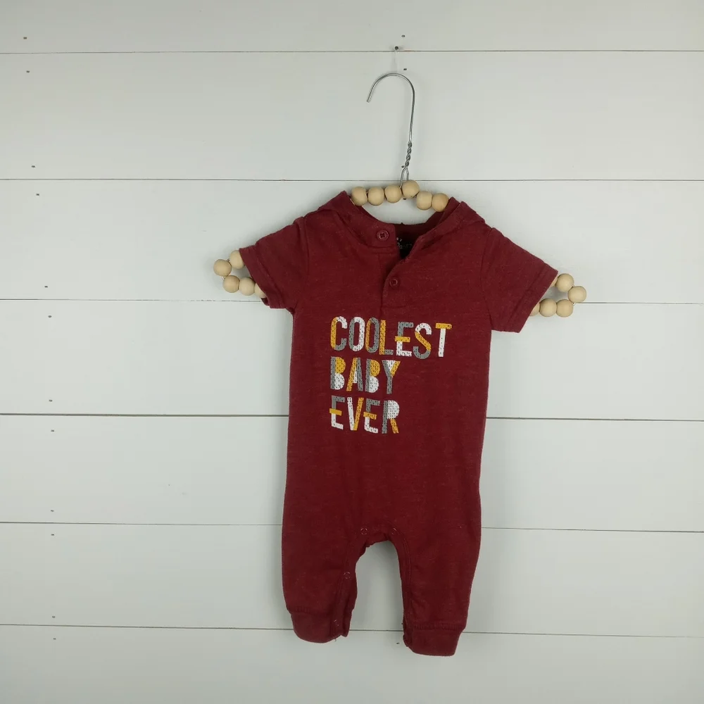 Cat & Jack boys size 0-3 mos coolest baby ever hooded romper burgundy letters